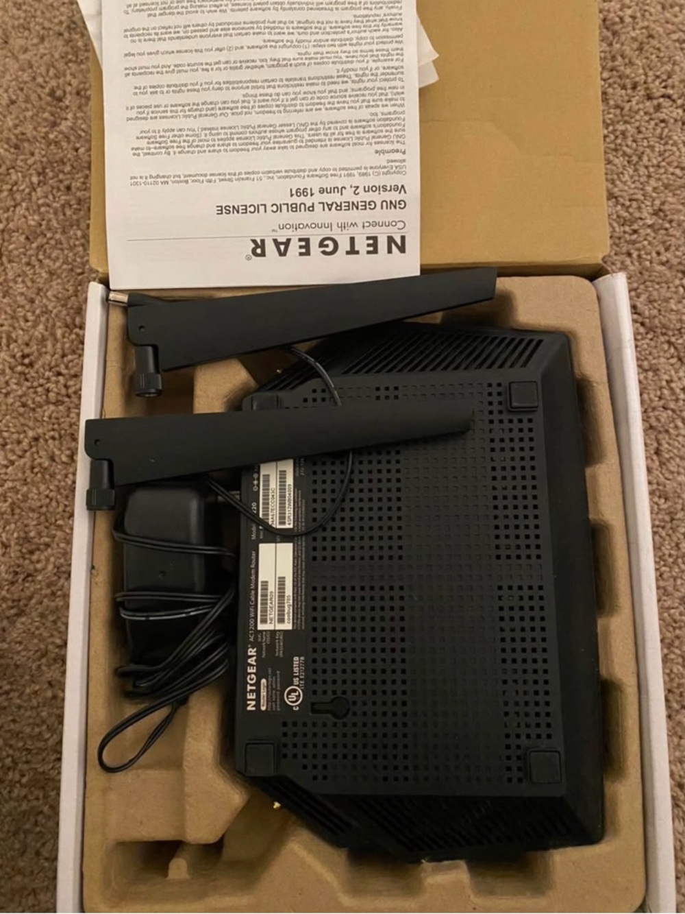 NETGEAR Black AC1200 WiFi Cable Modem Router - Picture 2 of 2